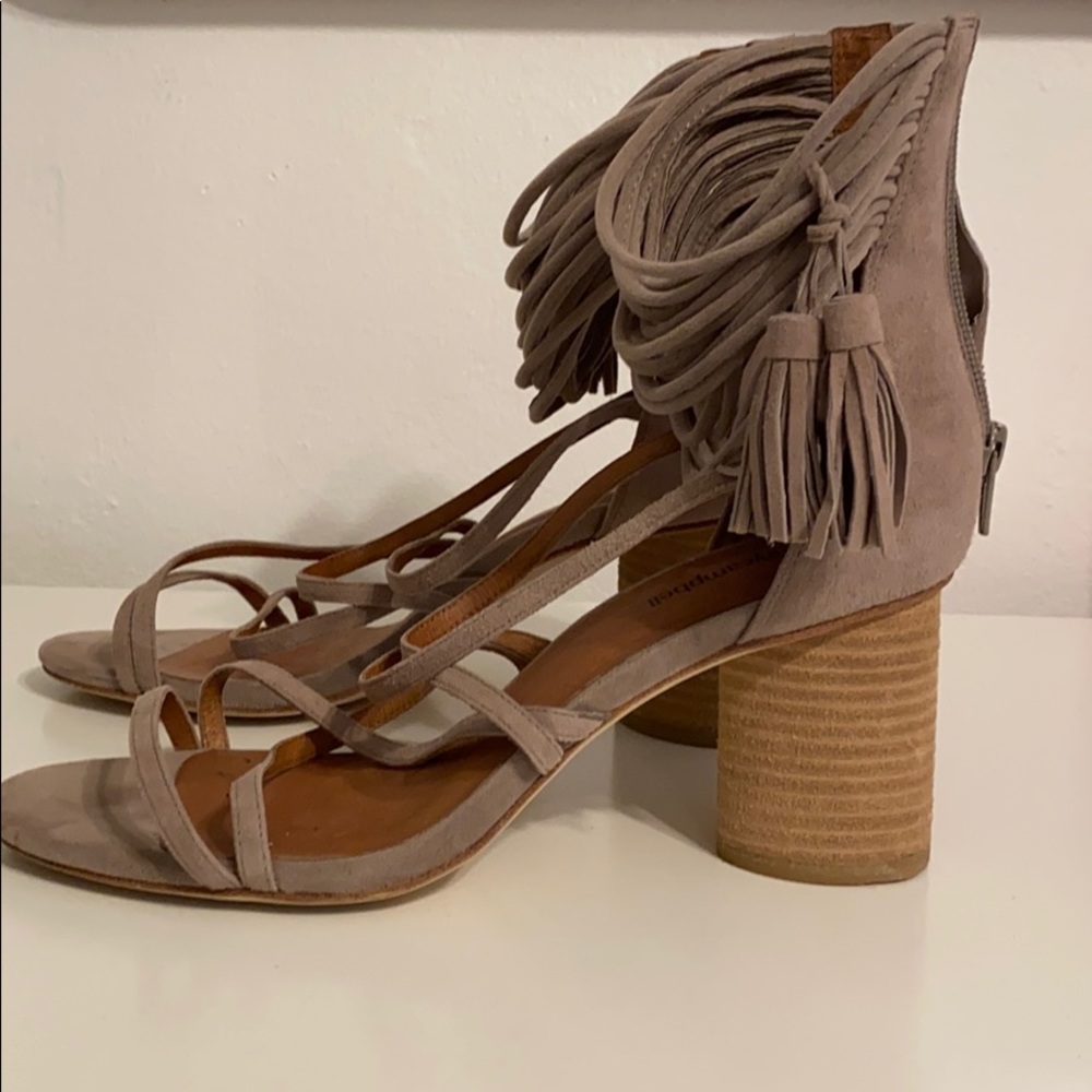 Jeffrey Campbell Despina Sandal in Taupe